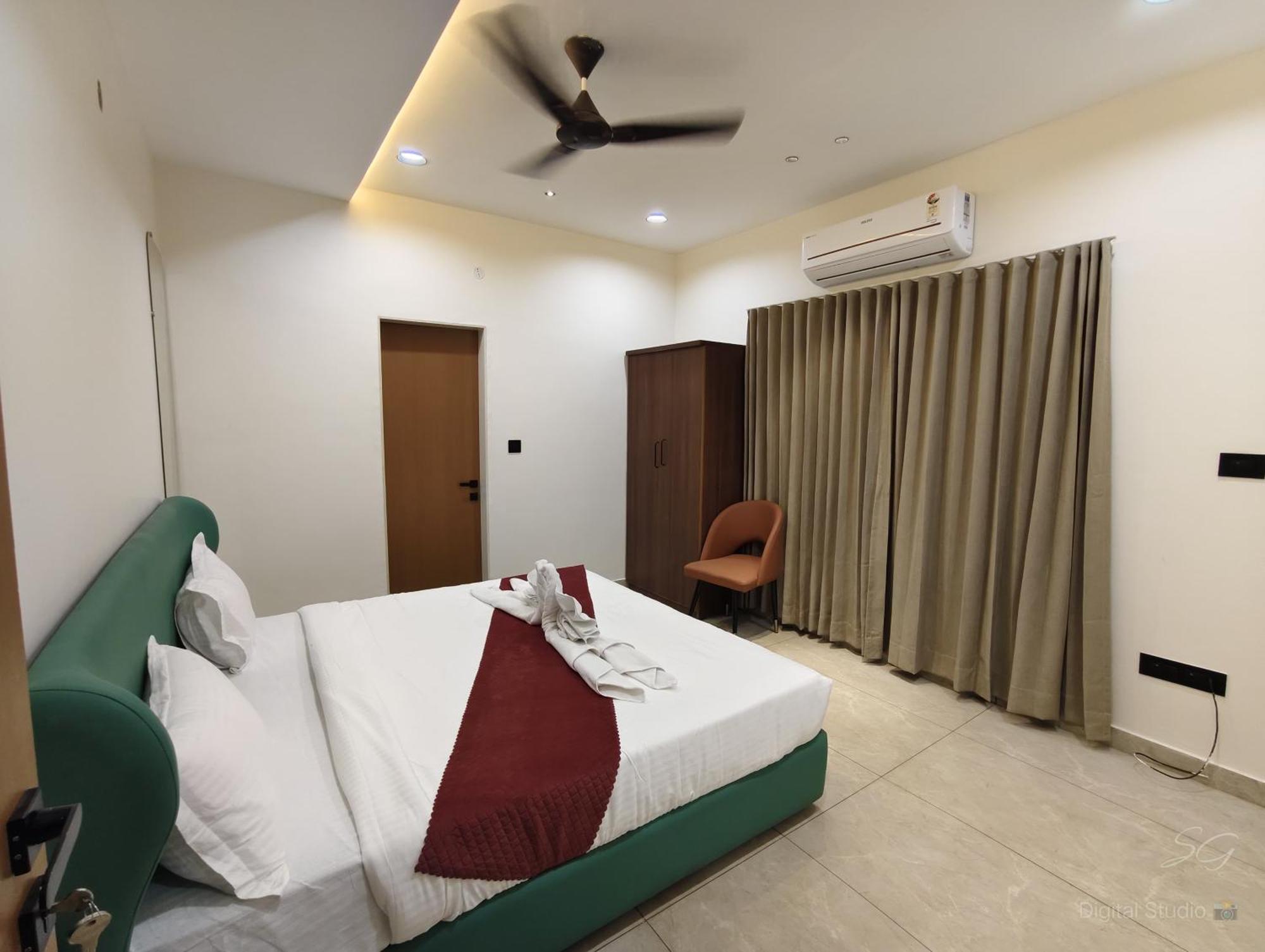 Shree Jalaram Resort Kodae Luaran gambar