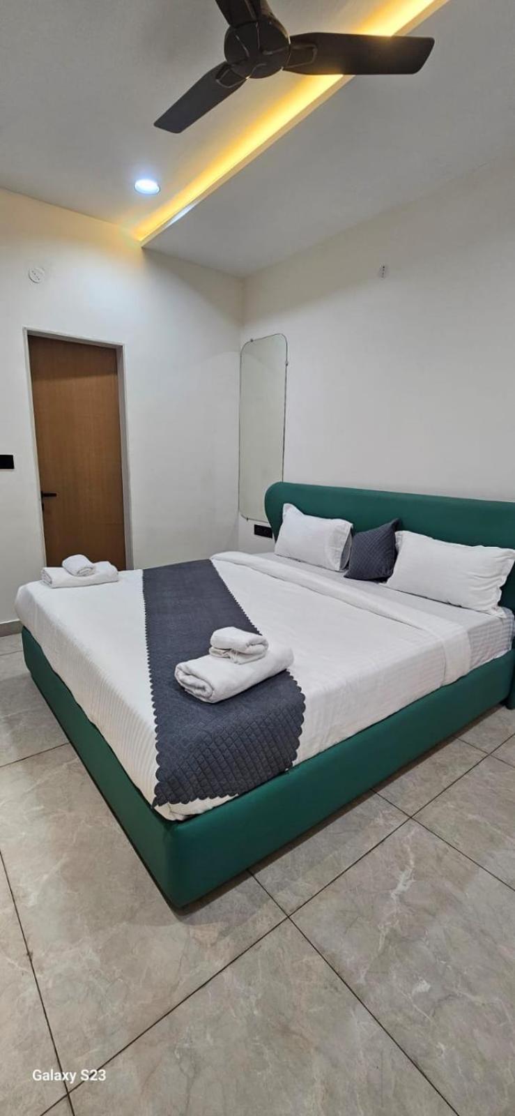 Shree Jalaram Resort Kodae Luaran gambar