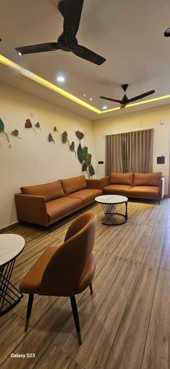 Shree Jalaram Resort Kodae Luaran gambar